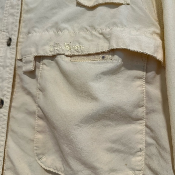 LL Bean women’s  XS Light Yellow Buzz Off Bug Repellent Long Sleeve Button Down. - Picture 7 of 12
